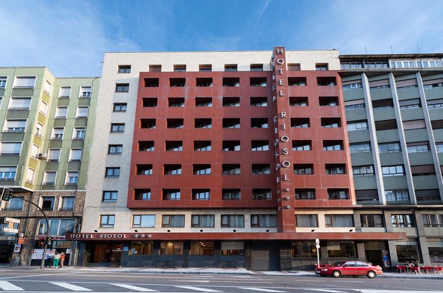 Hotel Crisol Riosol à León Extérieur photo