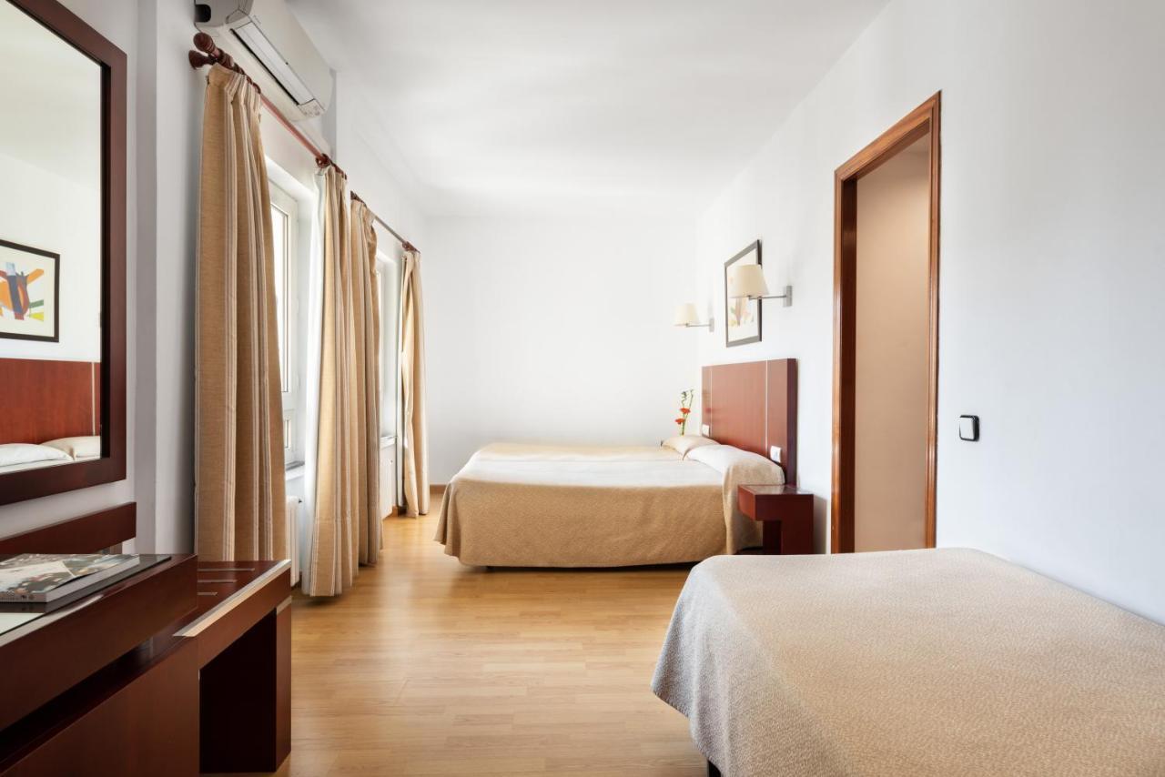 Hotel Crisol Riosol à León Extérieur photo